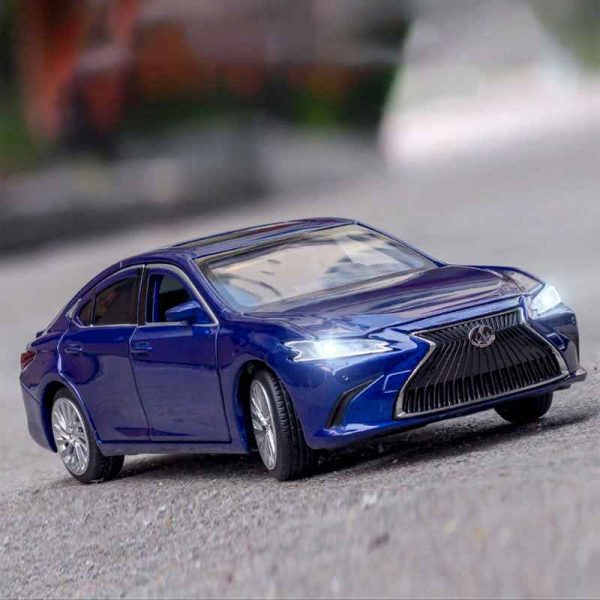 132 Lexus ES300H Diecast Model Cars Pull Back Light Sound Toy Gifts For Kids 293605107500 3