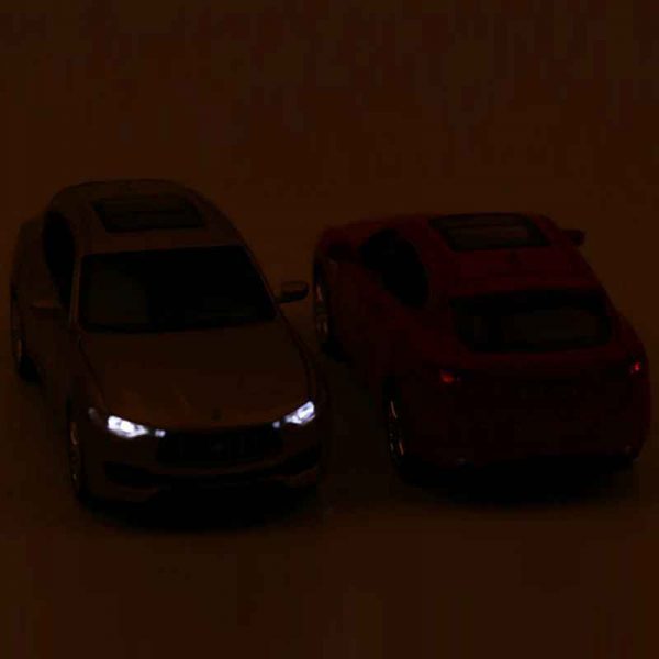 132 Maserati Levante Diecast Model Car Pull Back LightSound Toy Gifts For Kids 293369335570 6