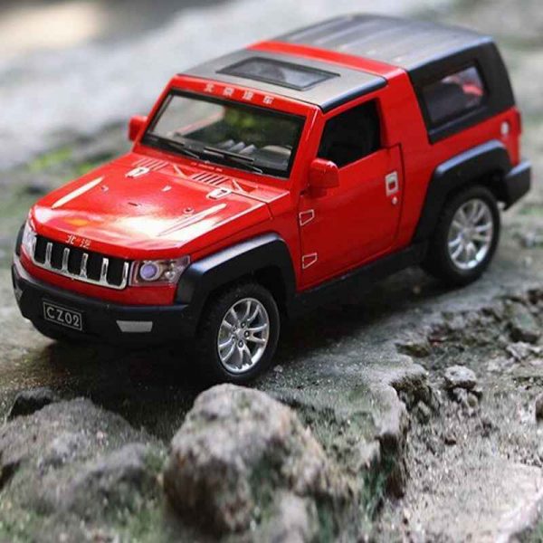 132 Jeep Beijing BJ40 Diecast Model Cars Pull Back Alloy Toy Gifts For Kids 293369092852 2