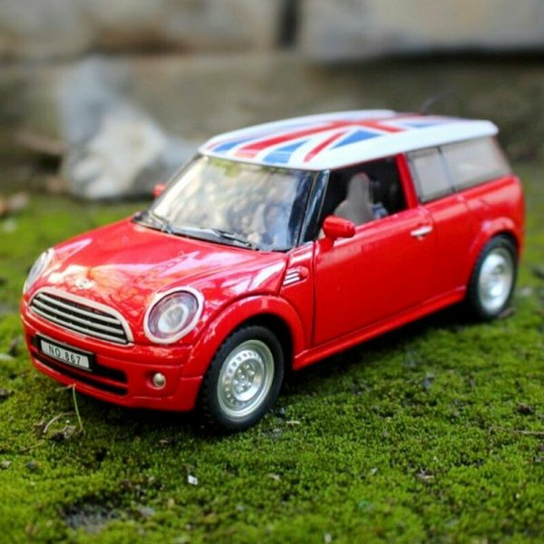 Variation of 132 Mini Cooper Clubman R55 Diecast Model Cars LightampSound Toy Gifts For Kids 294864183934 c6cb