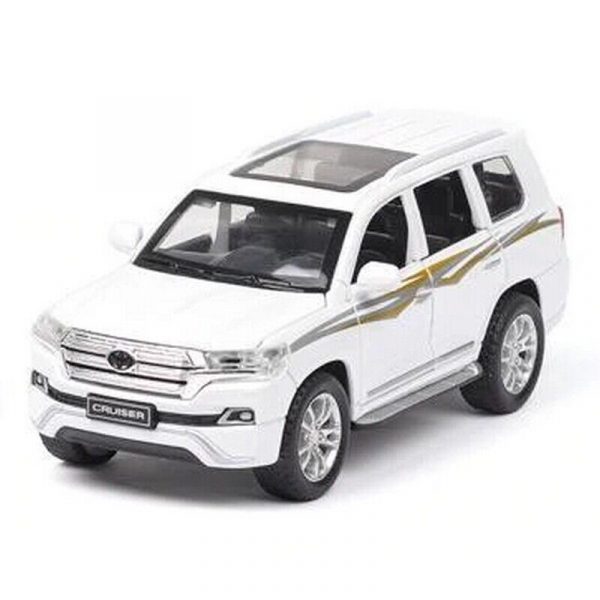 Variation of 132 Toyota Land Cruiser J200 Diecast Model Cars Pull Back Toy Gifts For Kids 293112583384 6ba8