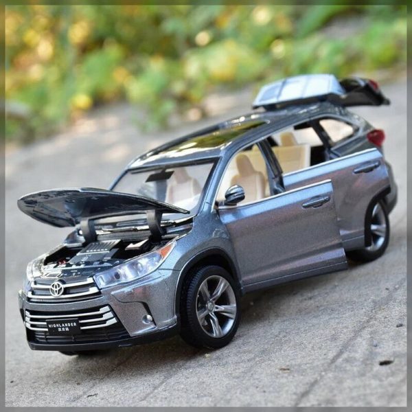 132 Toyota Highlander XU50 LE Diecast Model Cars Pull Back Toy Gifts For Kids 294189049977 12
